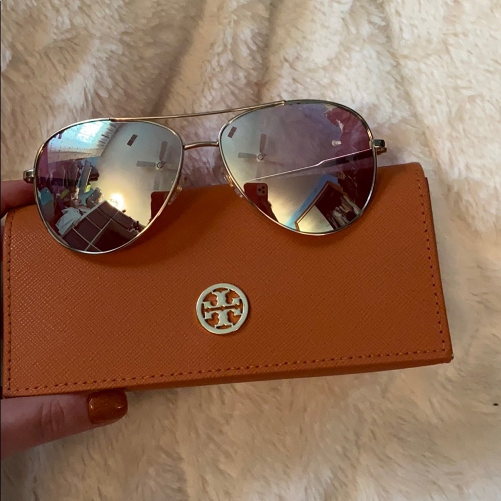 Tory Burch Aviators
